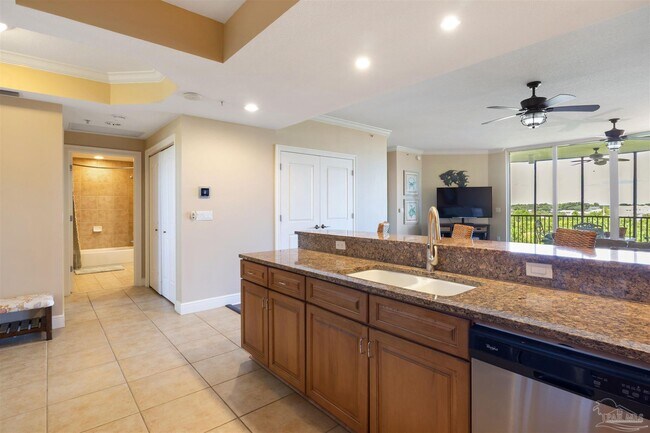 Building Photo - 608 Lost Key Dr