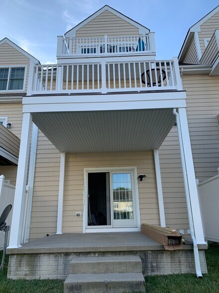 Rear View Balconies - 18879 Bethpage Dr