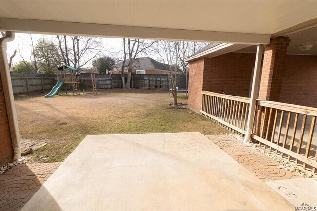 Building Photo - 1648 Worthing Rd