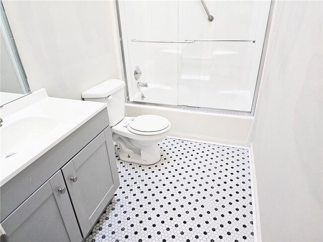 Building Photo - 2961 Hawk Ct SE