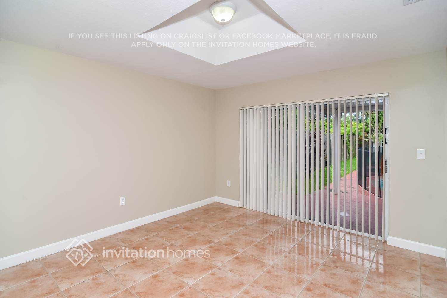 Building Photo - 1121 NW 129th Pl