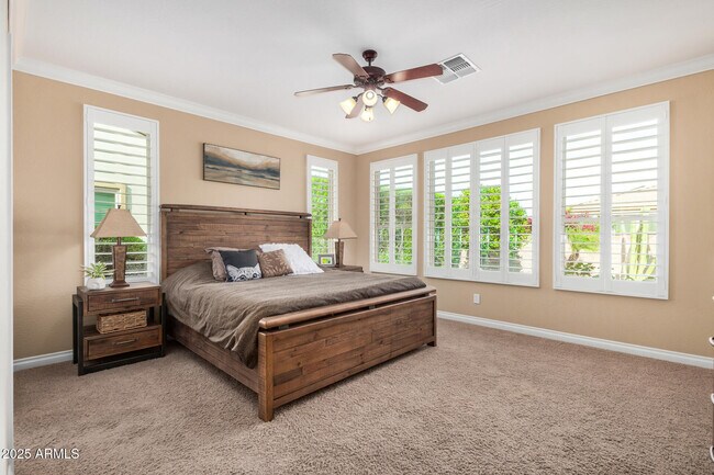 Building Photo - 856 E Harmony Wy