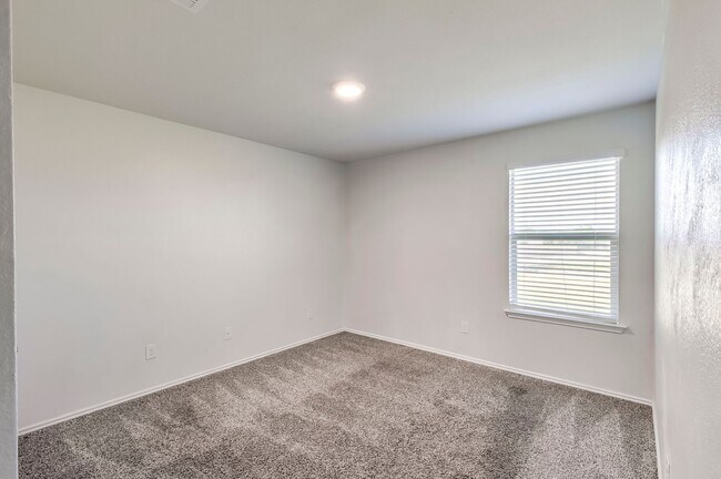 Building Photo - 4003 Arafel Ln
