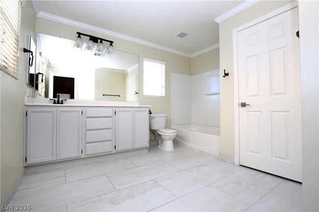 Building Photo - 244 Calvino Ave