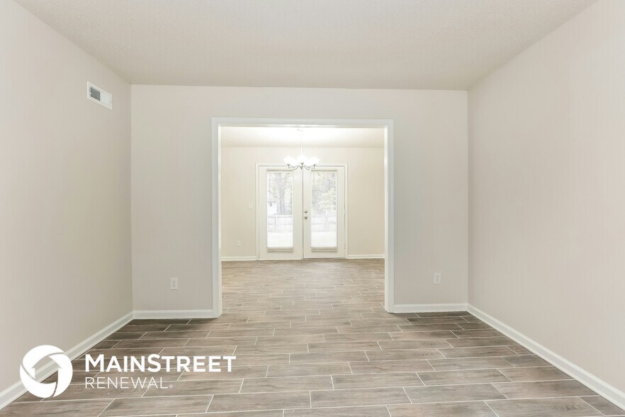 Building Photo - 5314 Summerwood Dr