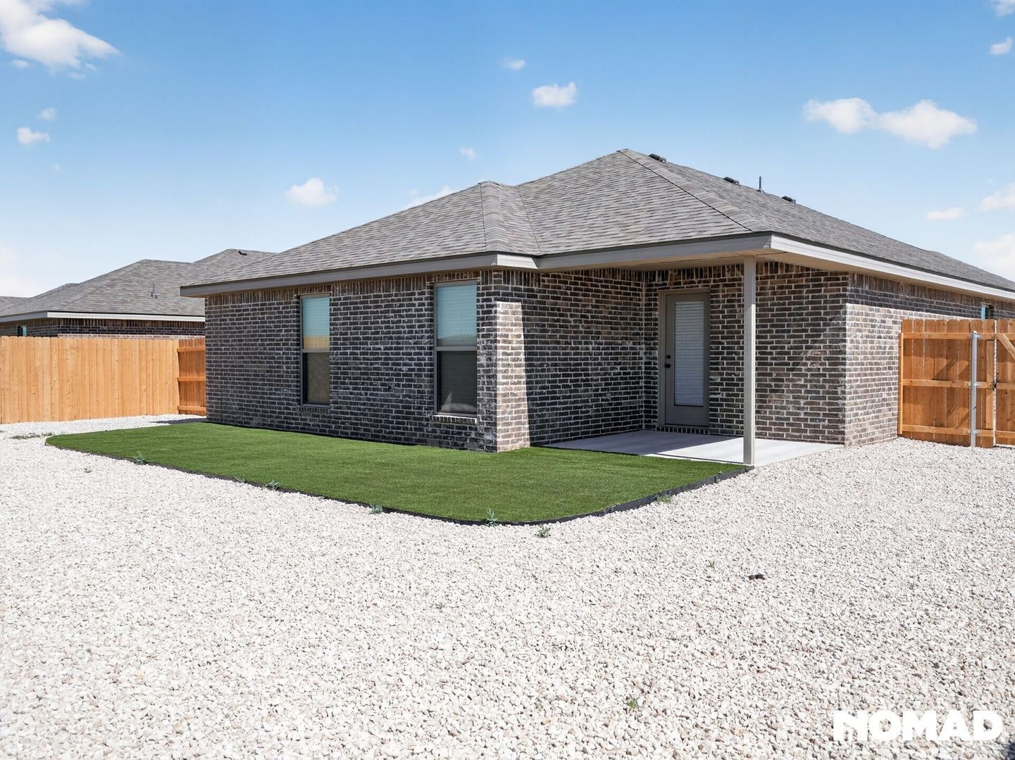 Building Photo - 2160 Langford Ave