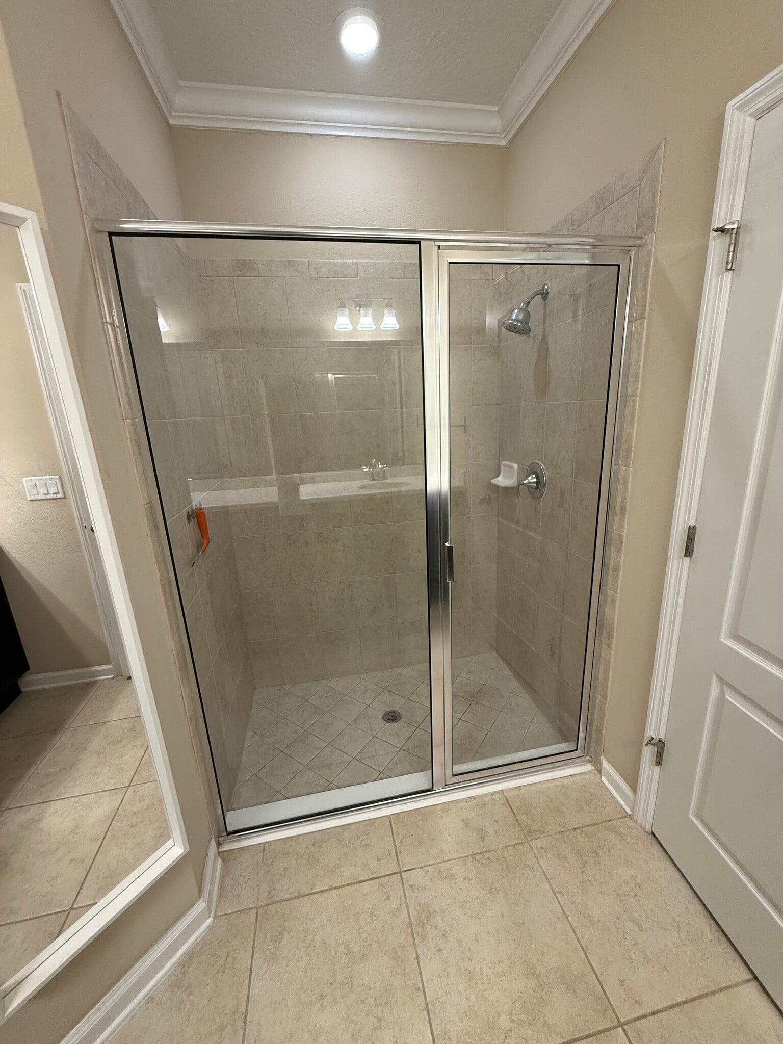 Building Photo - 73 Calle de Paz