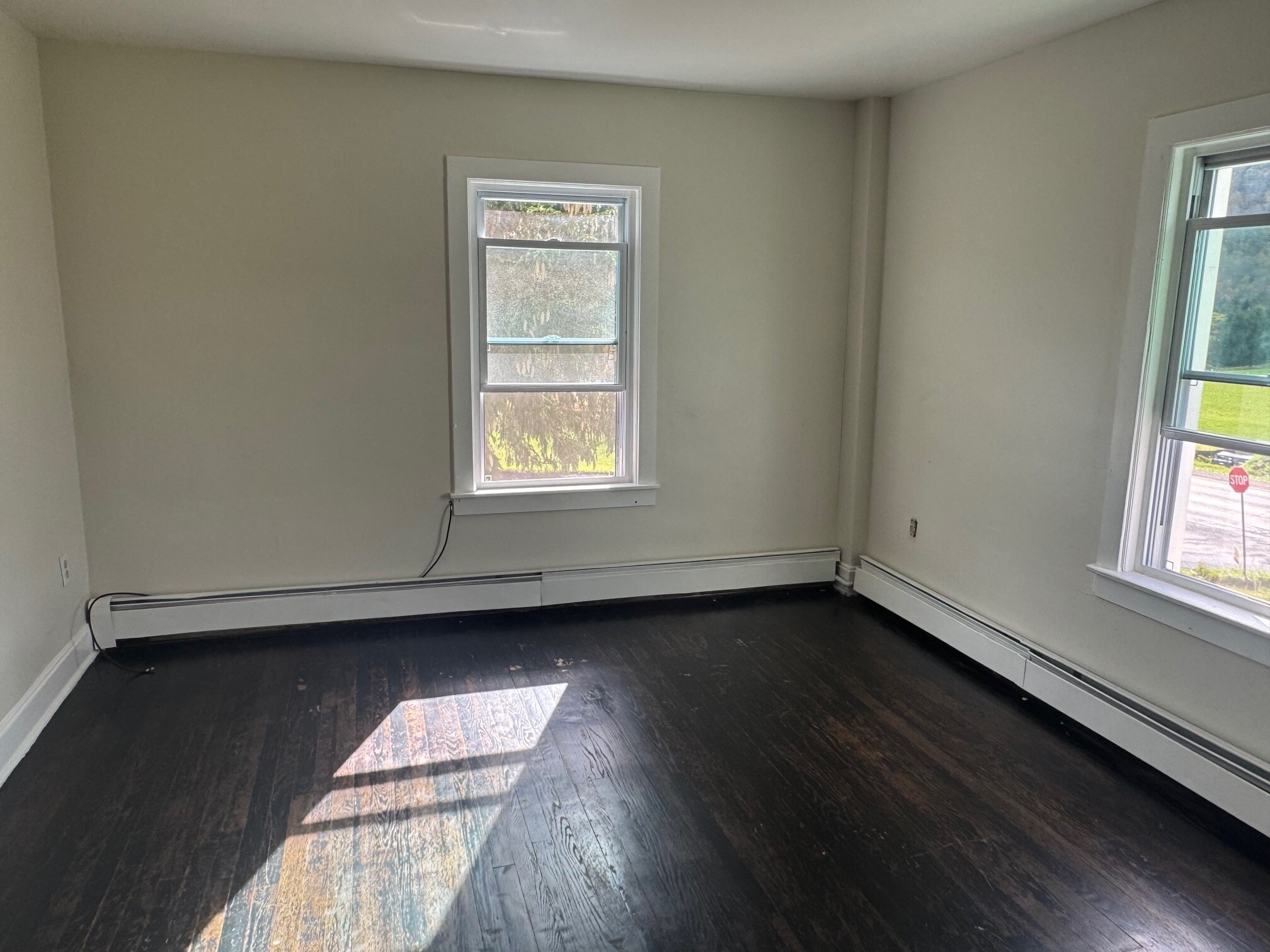 Building Photo - 21 Elk Creek Rd