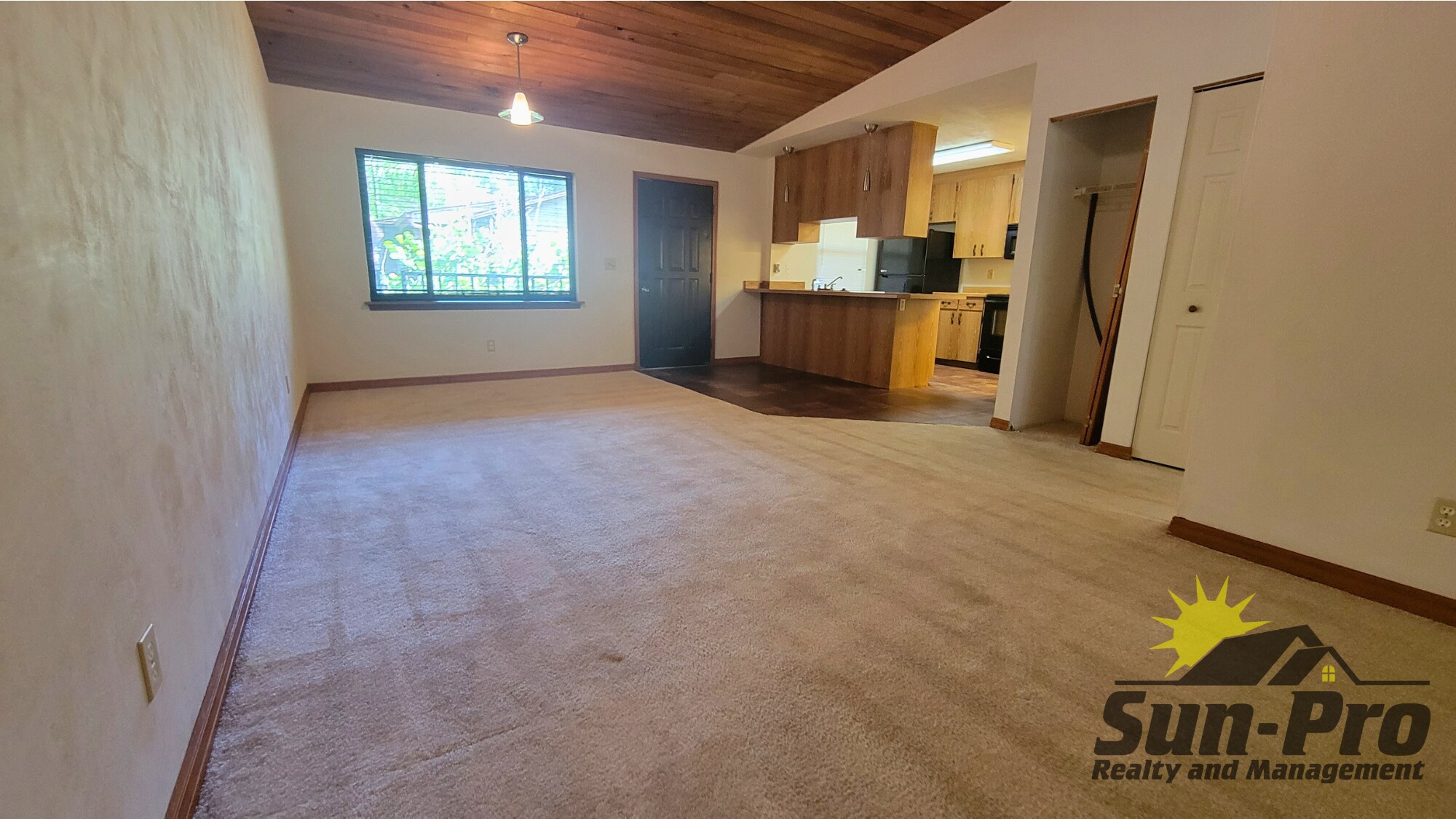 Building Photo - 1668 Spring Garden Ct