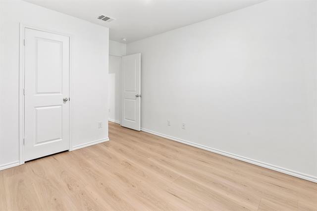 Building Photo - 103 Gallant Fox Ln