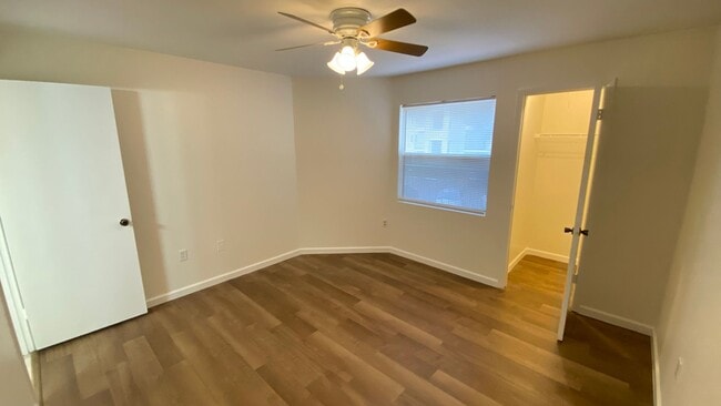 Building Photo - 2 Bedroom, 2 Bath in Kissimmee!