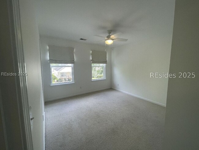 Building Photo - 15 6th Ave