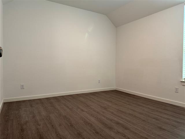 Building Photo - 2409 Doncaster Dr