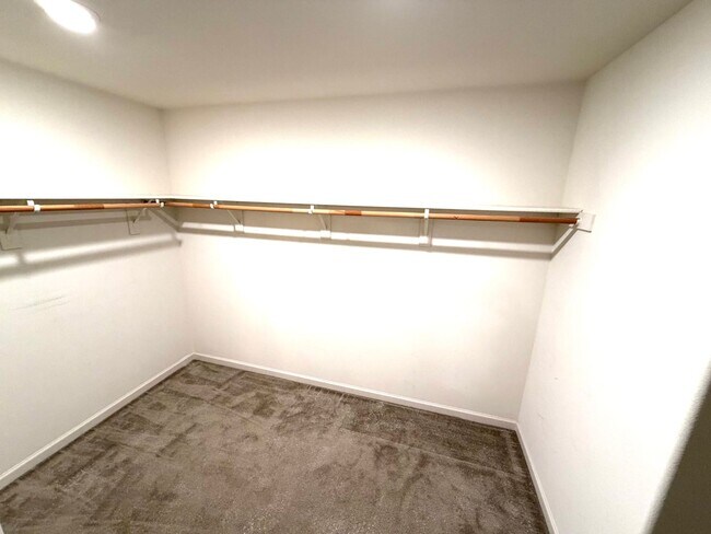 Building Photo - Spacious 5BR + Loft in Hamptons Village – Studio Suite, New HVAC, EV Charging