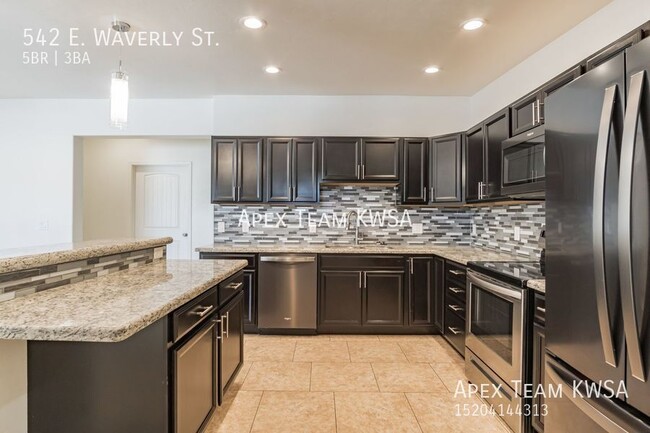 Building Photo - $3195- 5 Bed | 3 Bath Home Located Moments...