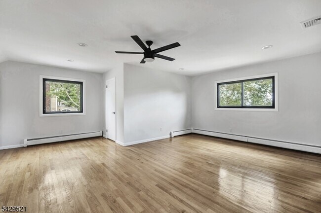 Building Photo - 136 Carlough Rd