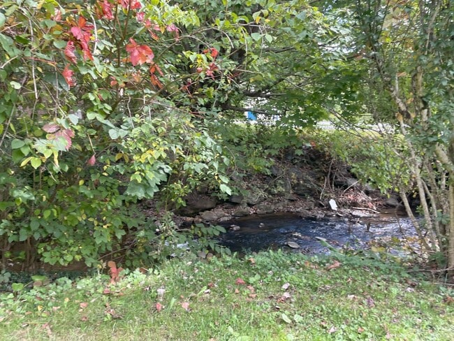 Building Photo - 5350 NC-194