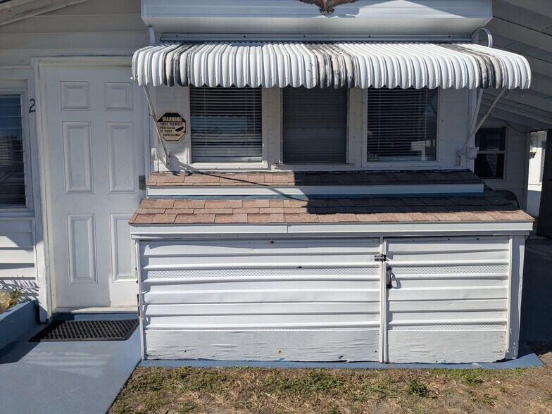 Building Photo - 120 Fortner Ave