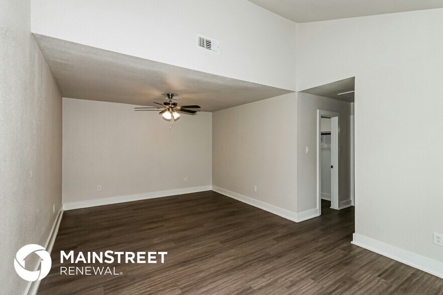 Building Photo - 4614 Cloudmount Dr