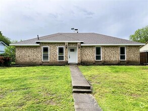 Building Photo - 1842 Juniper Ln