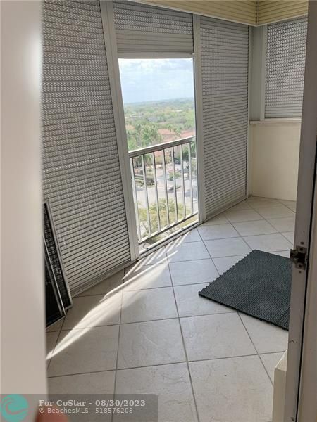 Building Photo - 10777 W Sample Rd