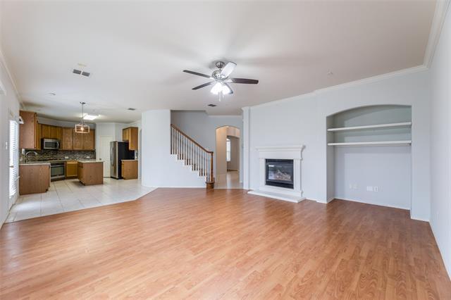 Building Photo - 8417 Robertson Dr