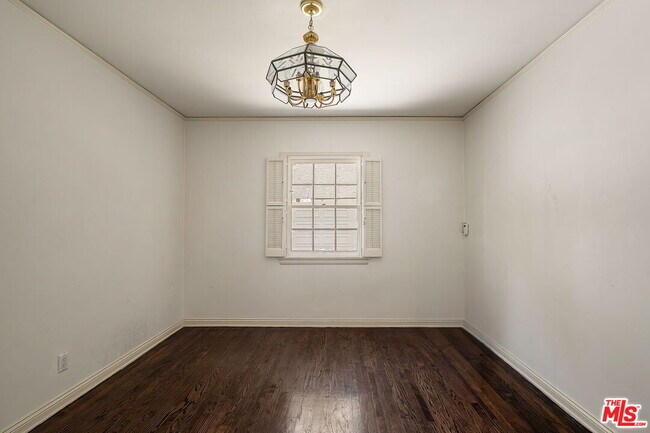 Building Photo - 1063 Selby Ave