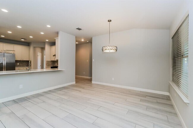 Building Photo - 9604 Kangaroo Ln