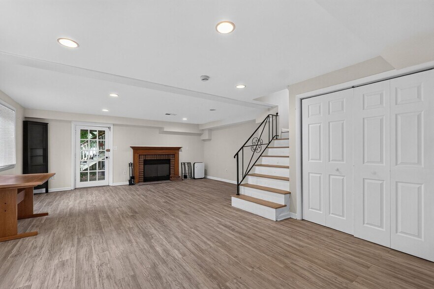 Building Photo - 3521 Yuma St NW