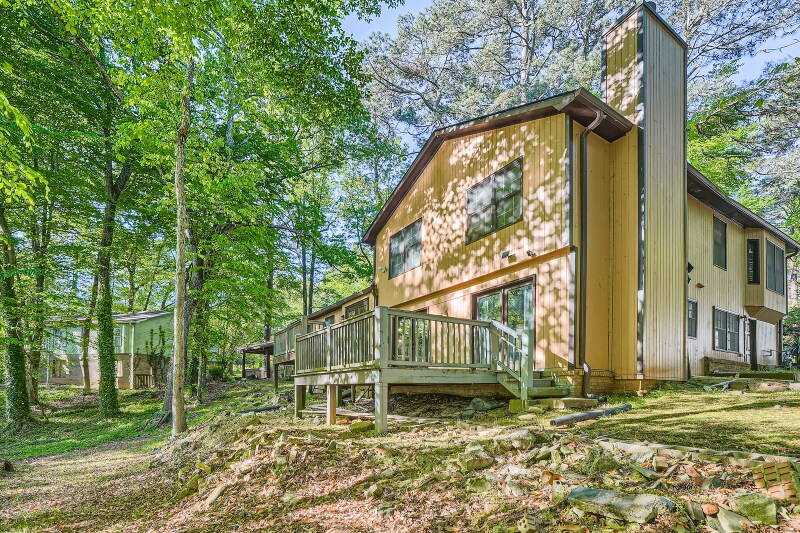 Building Photo - 466 Raven Springs Trail