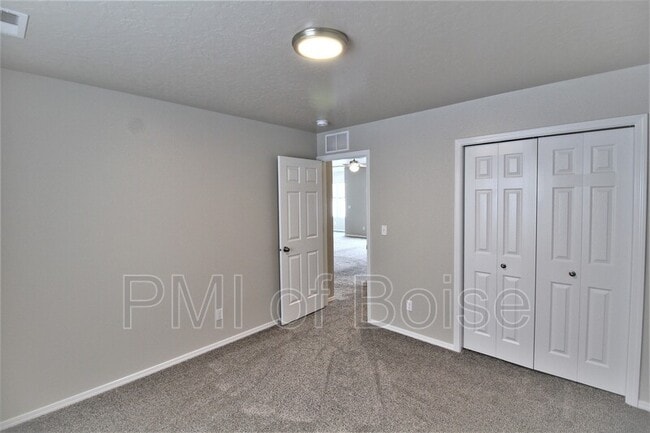 Building Photo - 973 S Rangipo Ave