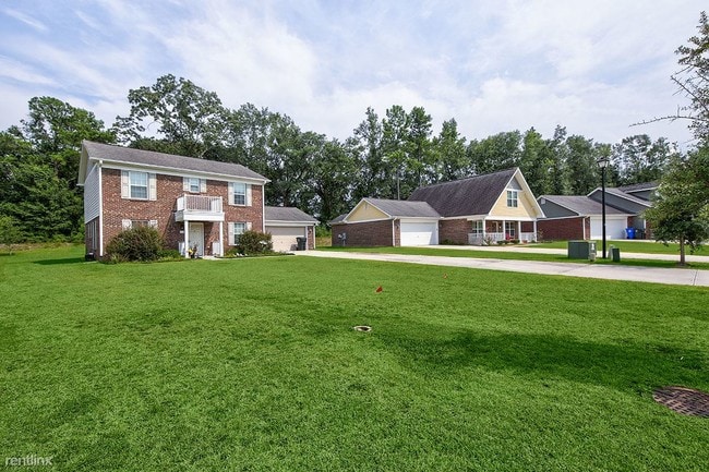 Building Photo - 4 br, 2.5 bath House - Oak Hollow