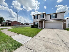 Building Photo - 2803 Mustang Hill Ln