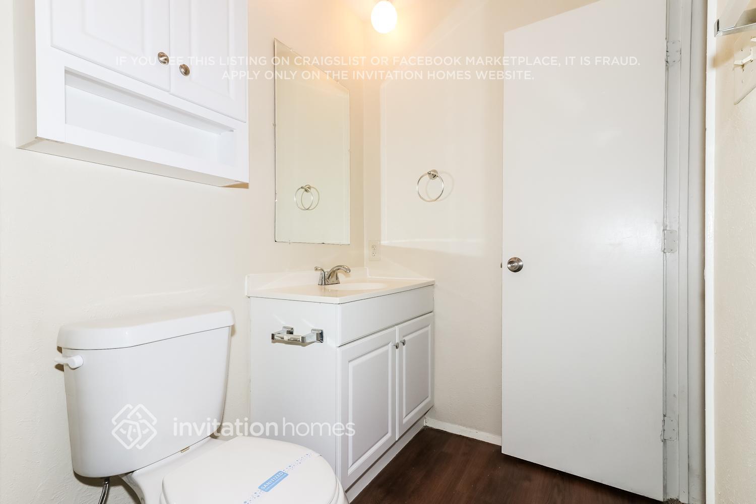 Building Photo - 3811 Coltwood Dr