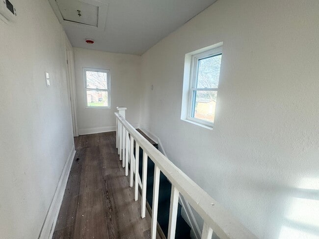 Building Photo - 801 Herrington Rd