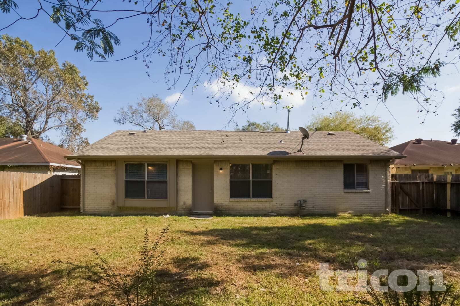 Building Photo - 12211 Haroldson Forest Dr