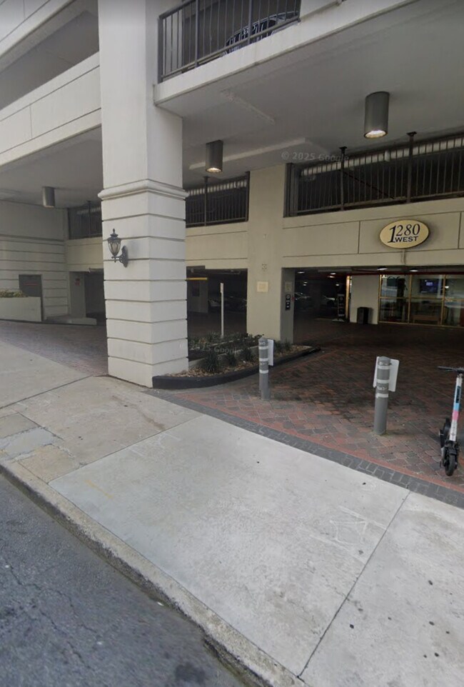 Building Photo - 1280 W Peachtree St NW