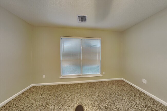 Building Photo - 24210 Shaw Perry Ln