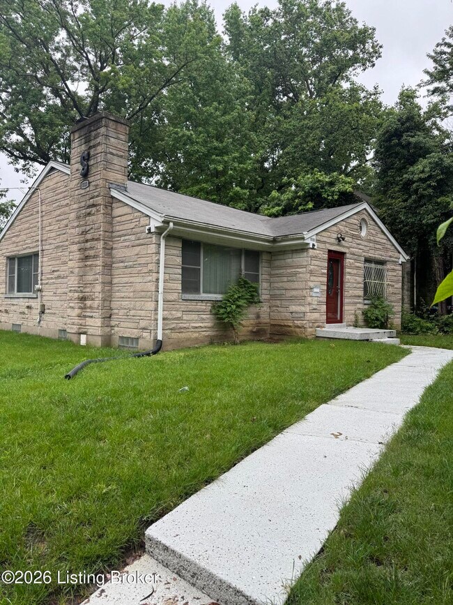 Building Photo - 1113 Southwestern Pkwy