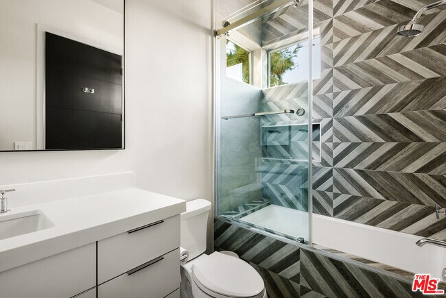 Building Photo - 4211 Ince Blvd