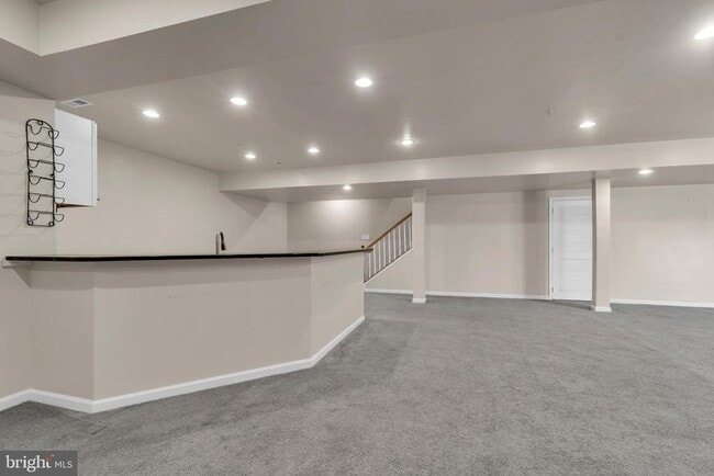 Building Photo - 14866 Michele Dr