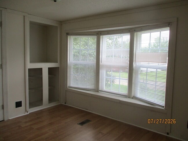 Building Photo - 139 Cypress Ln