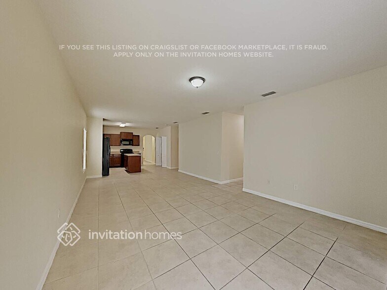 Building Photo - 4531 MacKenzie Way
