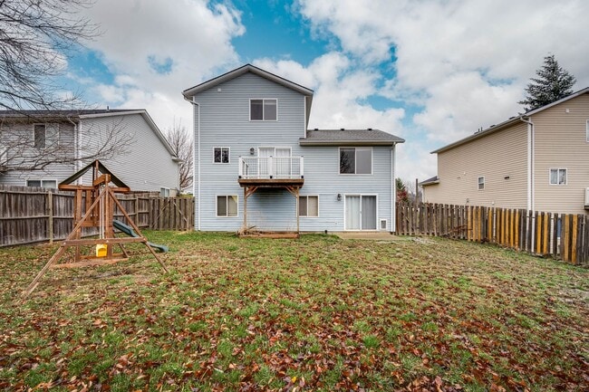 Building Photo - MOVE-IN SPECIAL! Bright & Spacious 4-Bedroom Home in One of Pullman’s Most Desirable Neighborhoods