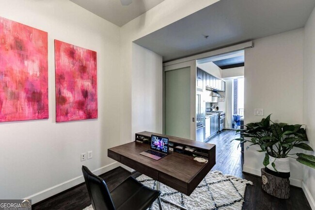 Building Photo - 1820 Peachtree St NW