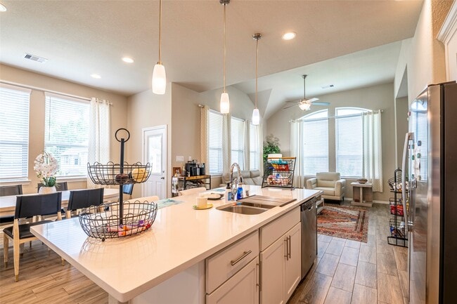 Building Photo - 4217 Merry Mill Dr