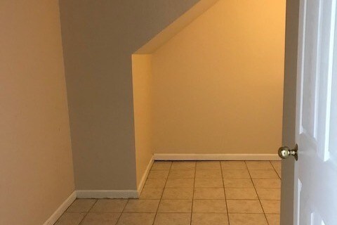 Building Photo - 510 S Poplar St