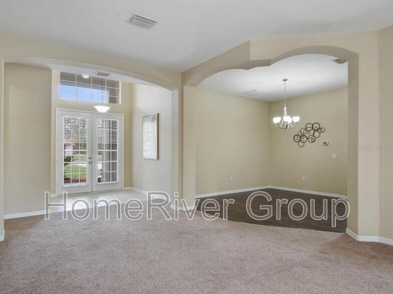 Building Photo - 6217 Bridleford Dr