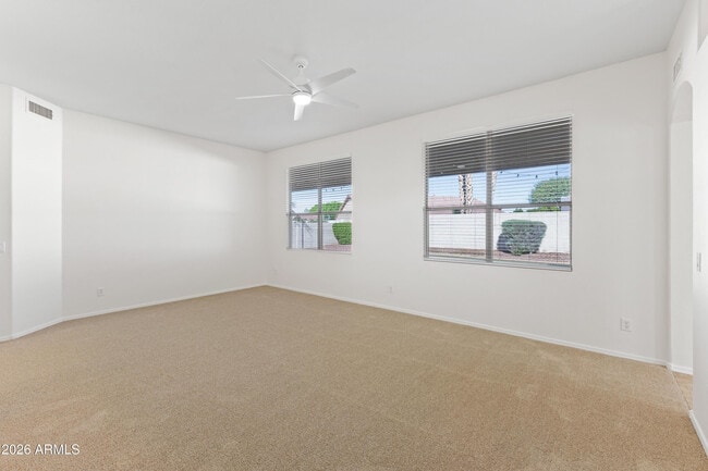 Building Photo - 6586 W Oraibi Dr
