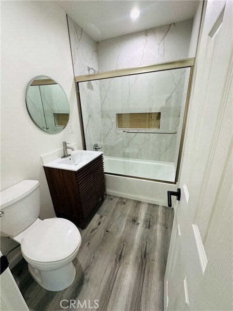 Building Photo - 3634 Caspian Ave